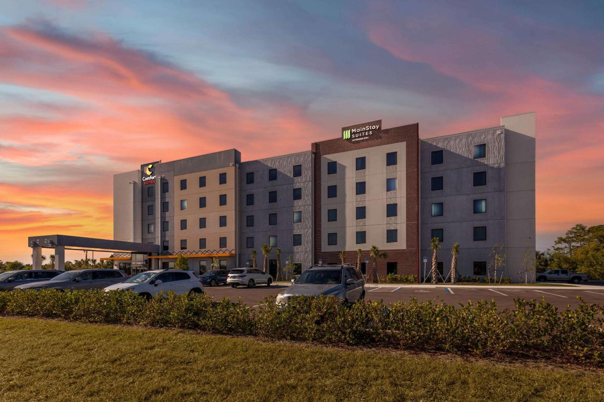 Comfort Suites Fort Myers East I-75 Extérieur photo